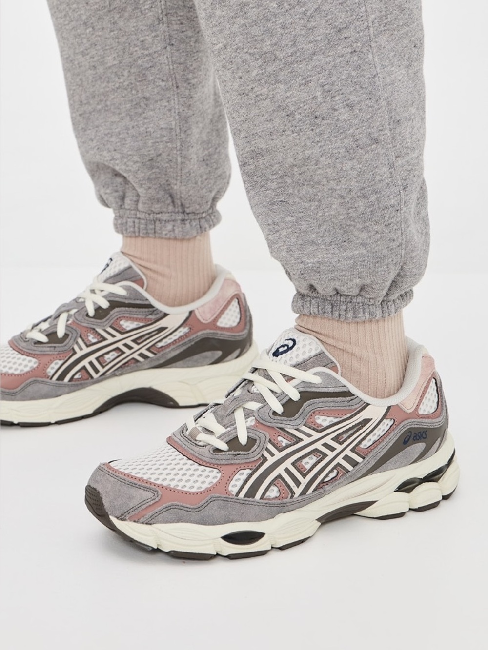 New ASICS GEL-NYC Sneakers Birch/Driftwood